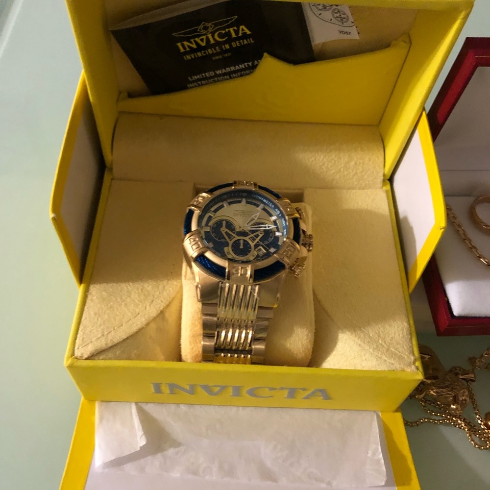 Invicta Gold Watch - Picture 3 of 5